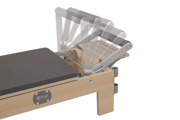 Woodiness Pilates reformer for strength exercising - 图片 3